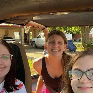 Meet your Posher, Madison